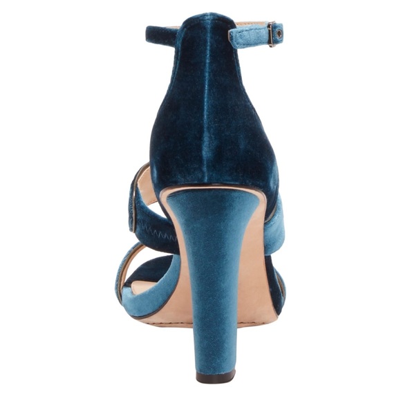 Vince Camuto Robeka velvet heels - Picture 11 of 11